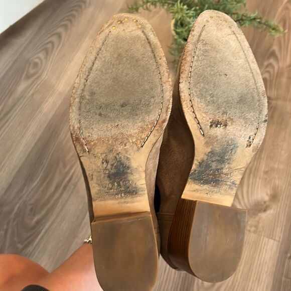 RAG & BONE WALKER NUBUCK CHELSEA BOOT IN TAN SUEDE SIZE 7 (38) EUC - Picture 10 of 11